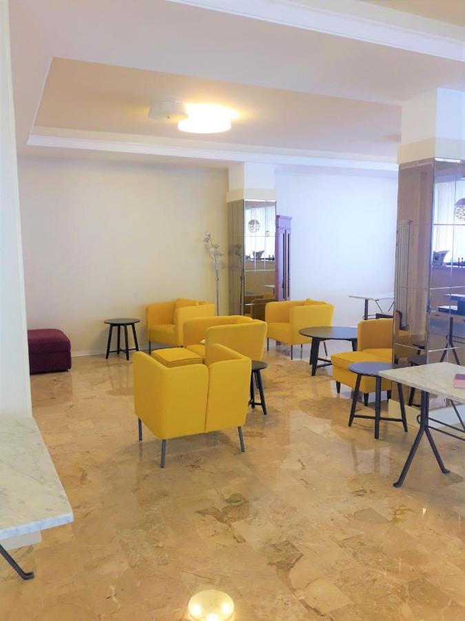 Hotel Lem-Casadei Cervia Kültér fotó